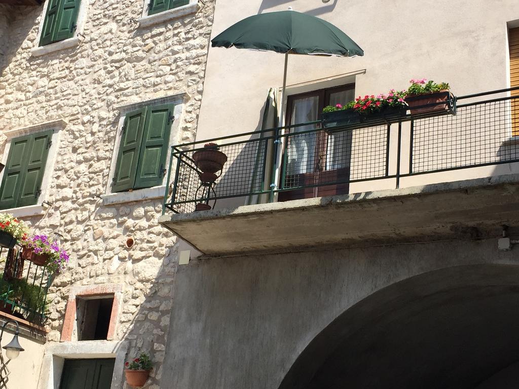 Casa Valentina Apartment Brenzone sul Garda Exterior photo